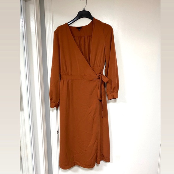 Target Dresses & Skirts - BRONZE/ORANGE DRESS